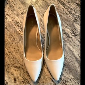 Never Worn Michael Kors heels